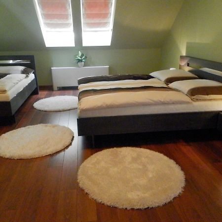 Nagyret Panzio Eger Bed & Breakfast Bagian luar foto